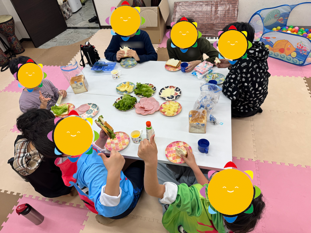 手作りサンドイッチ